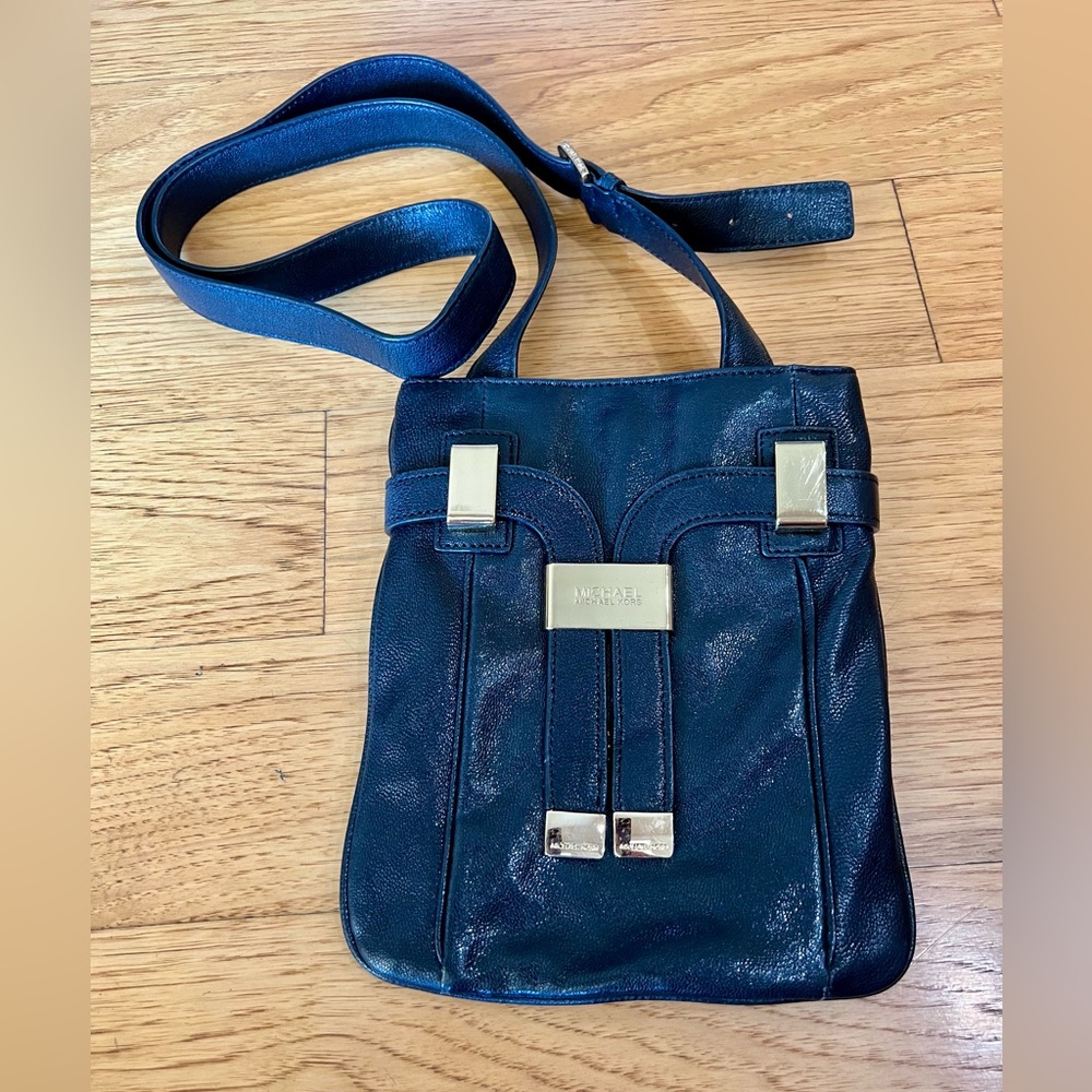 Michael Michael Kors Black Leather Crossbody Bag